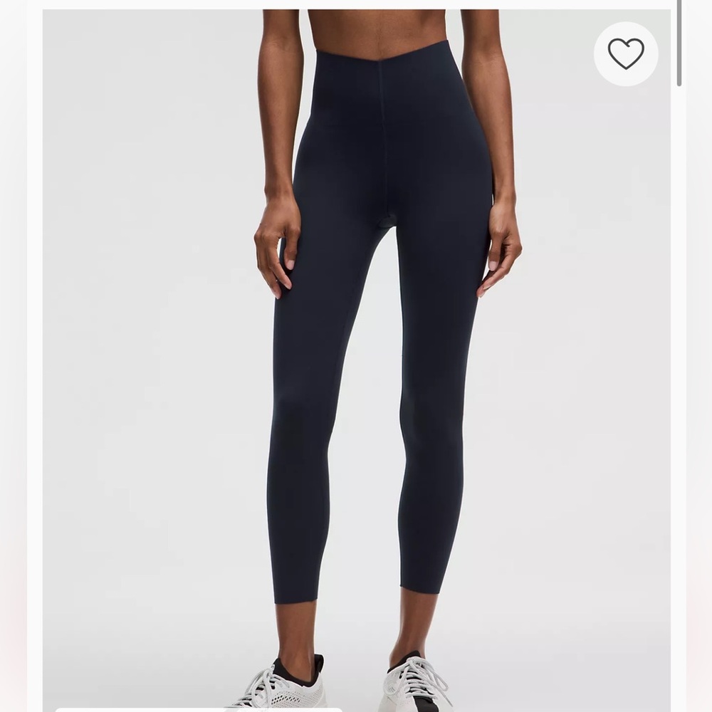 NWT Navy Lululemon Glow Up Super High Rise 25” Leggings